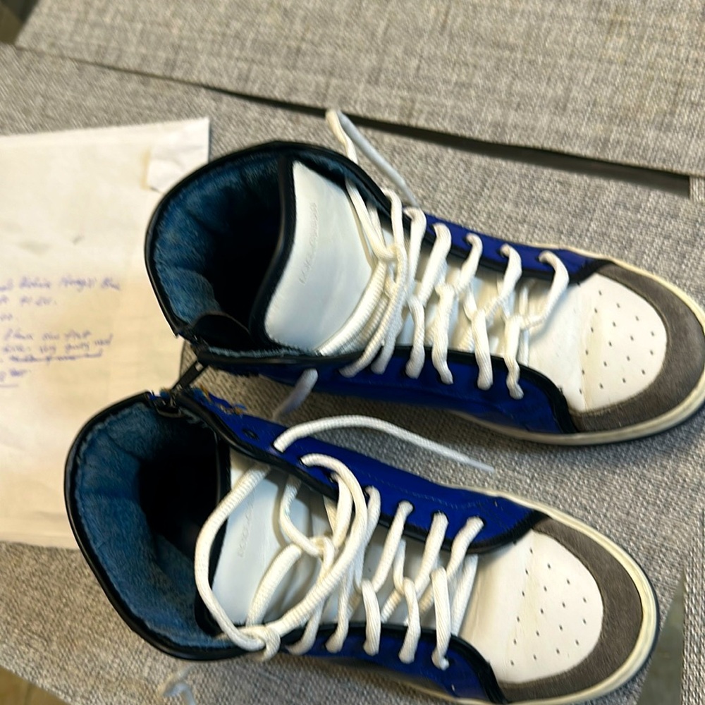 Kids Dolce and Gabbana logo high top tie up sneakers